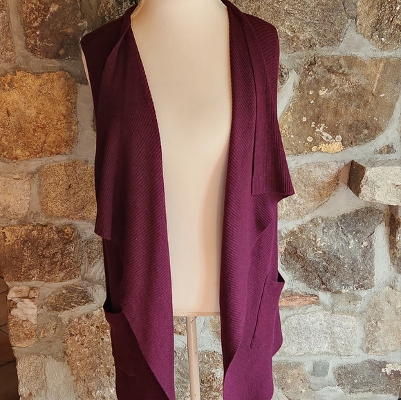 Melanie K Sleeveless Rectangle vest with Pockets Size XL NEW - Picture 1 of 13